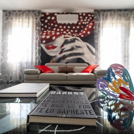 Mistica Space Daire Reggio Emilia Dış mekan fotoğraf